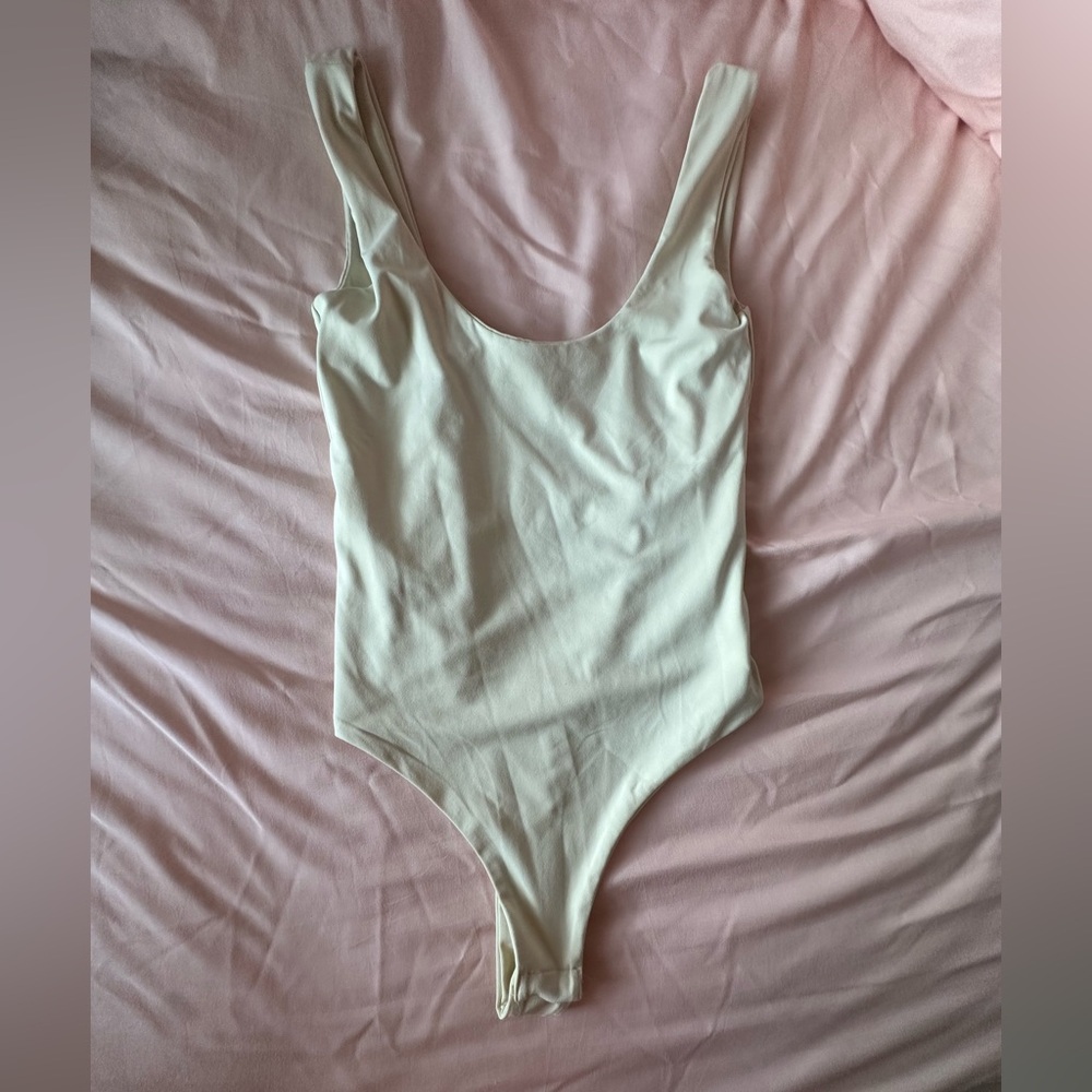 Butter yellow bodysuit